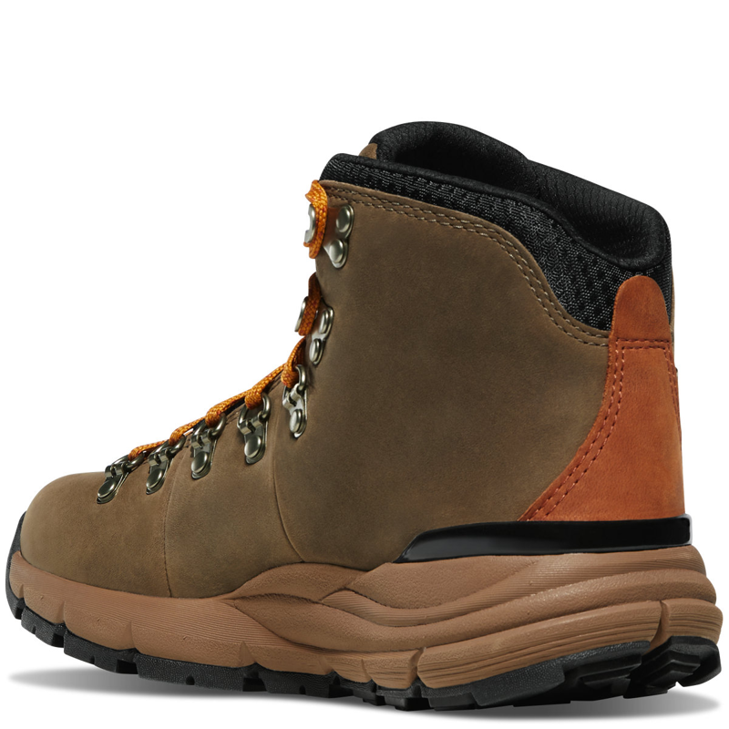Danner Mountain 600 Boots Mens in Chocolate Chip/Golden Oak-2